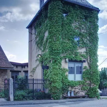 La Petite Tour Holiday home Saint-Plaisir