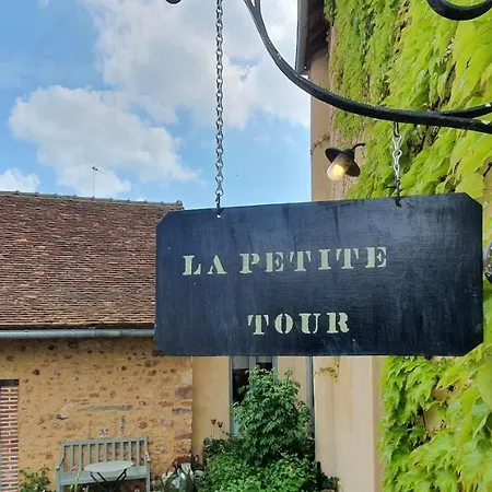 Holiday home La Petite Tour Saint-Plaisir