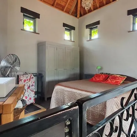 La Petite Tour Holiday home Saint-Plaisir