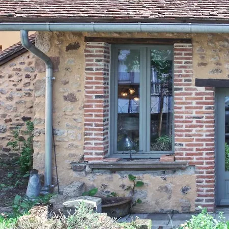 La Petite Tour Holiday home Saint-Plaisir